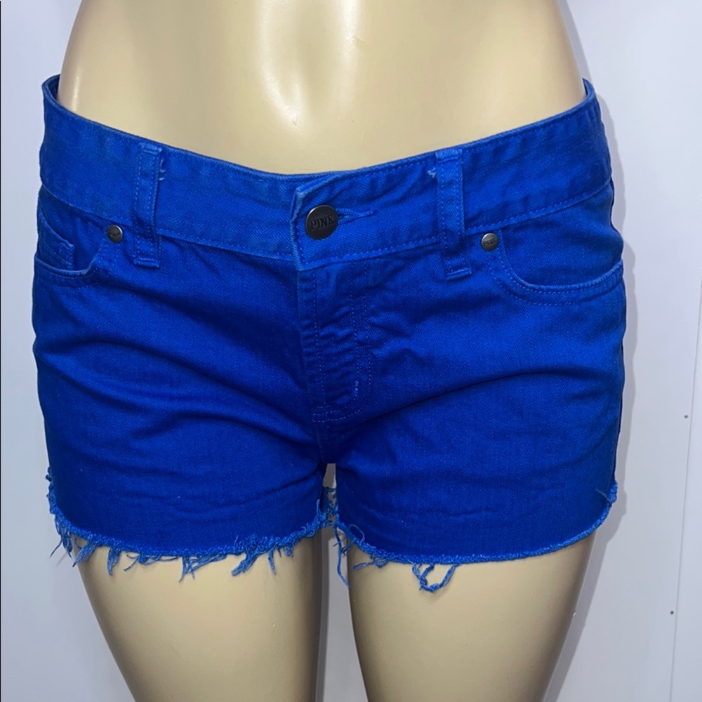 Victoria's Secret‎ Blue Jean Shorts Distressed Frayed Hem. ZS . 8
